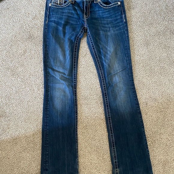 Miss Me Signature Boot Jeans - Picture 3 of 8